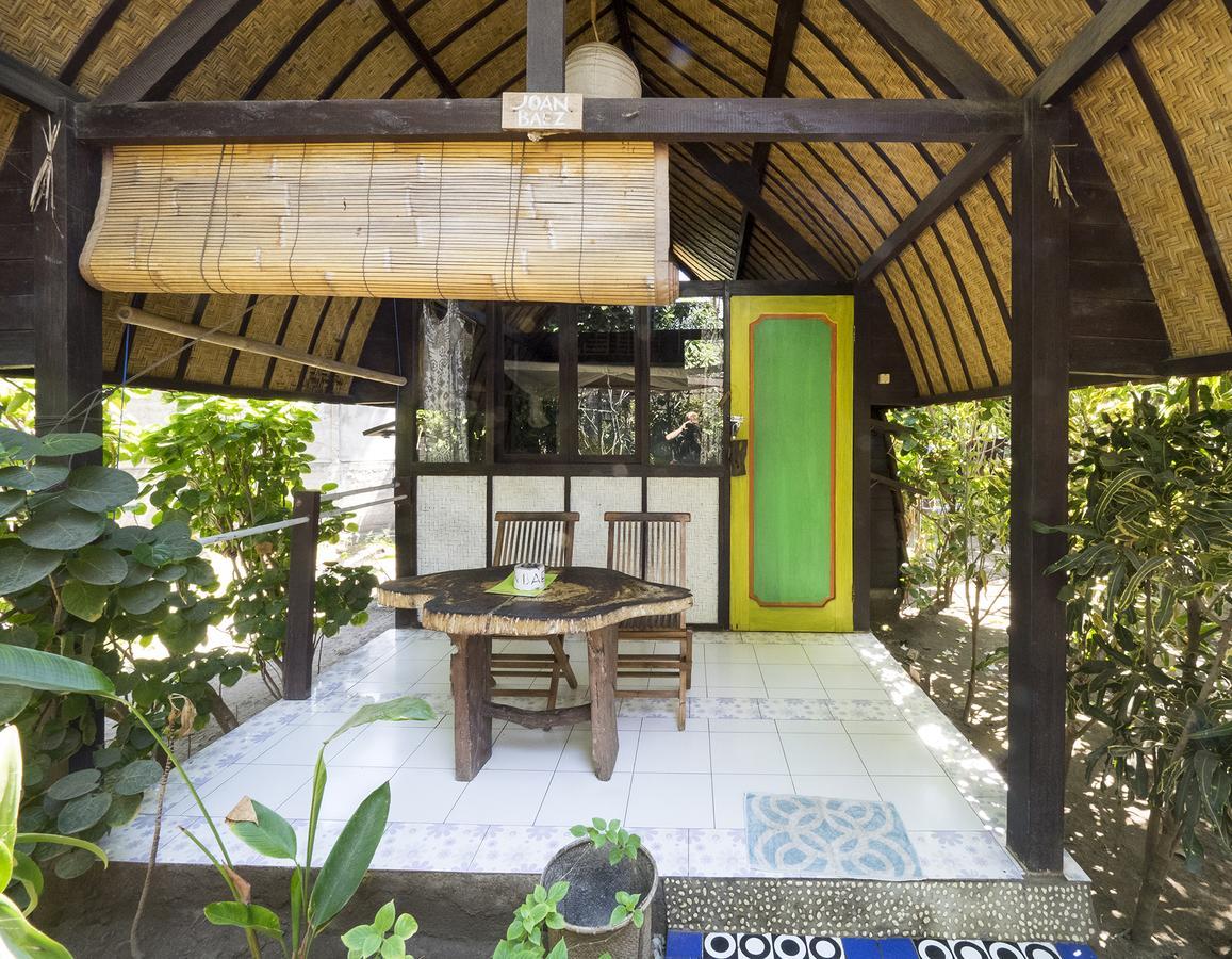 Готель Woodstock Gili - Garden And Bungalows Гілі-Траванган Екстер'єр фото