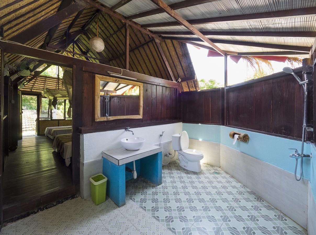 Готель Woodstock Gili - Garden And Bungalows Гілі-Траванган Екстер'єр фото